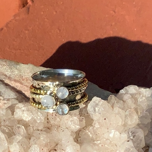 Shellys Boutique Jewelry - BOUTIQUE 2-TONE MOONSTONE SPINNR 925 SILVER RING,7